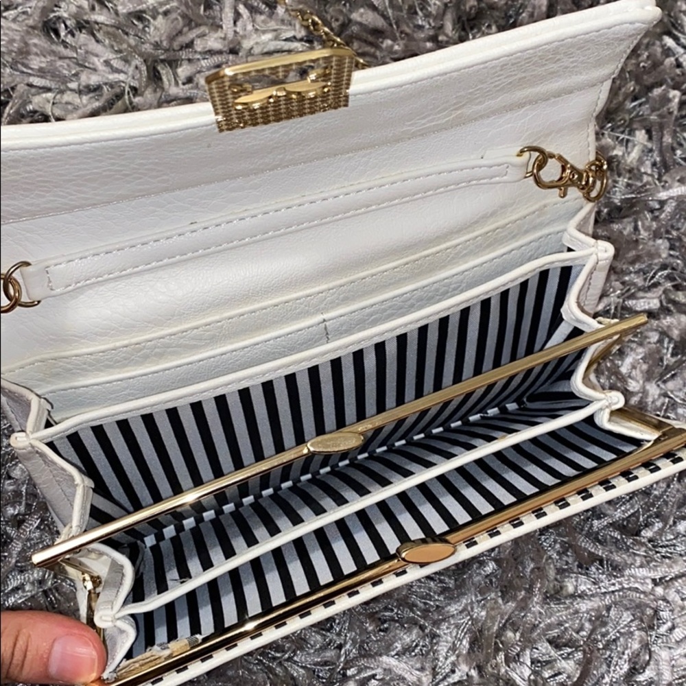 wallet/purse - Picture 4 of 4
